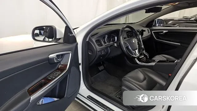 Volvo S60 id 3789803 из Кореи 20