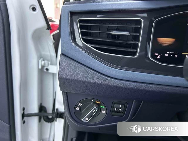 Volkswagen Lavida id 4290797 из Китая 24