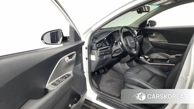 Kia Niro Plus id 4603087 из Кореи 33