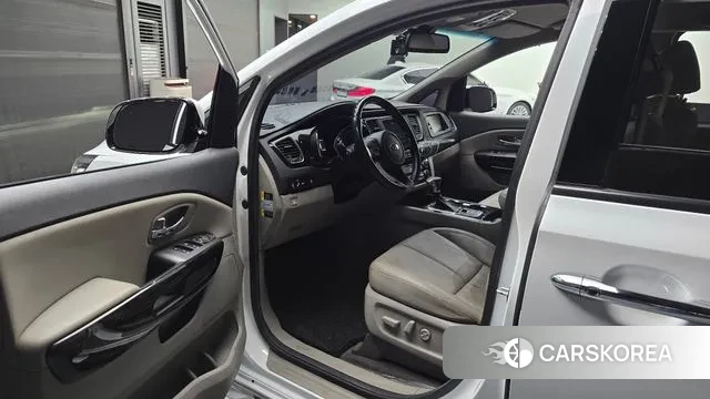 Kia The New Carnival id 3709395 из Кореи 20