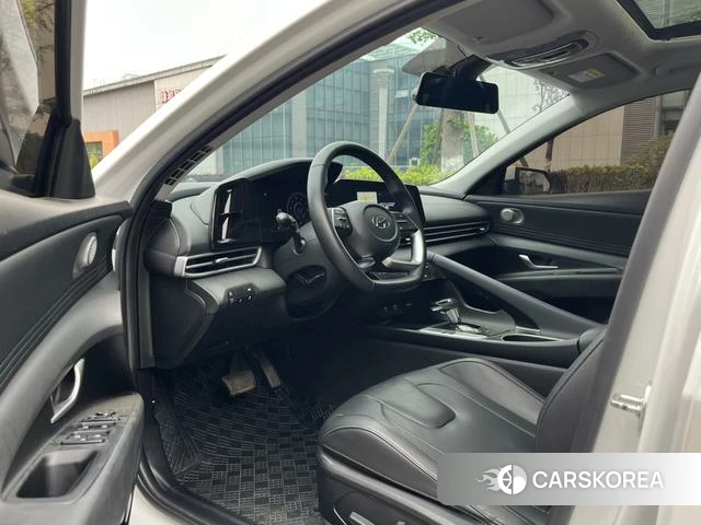 Hyundai Elantra id 4274675 из Китая 16