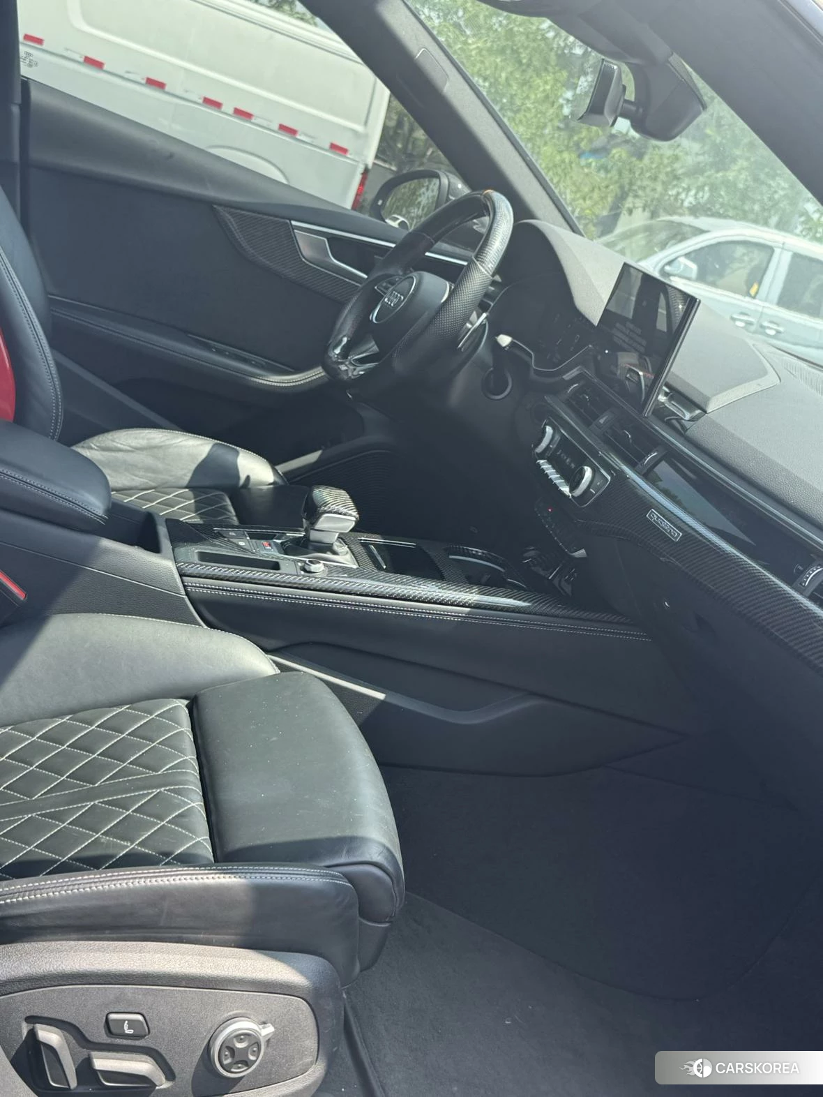 Audi S5 id 4419169 из Китая 25