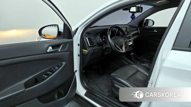 Hyundai All New Tucson id 4188383 из Кореи 31