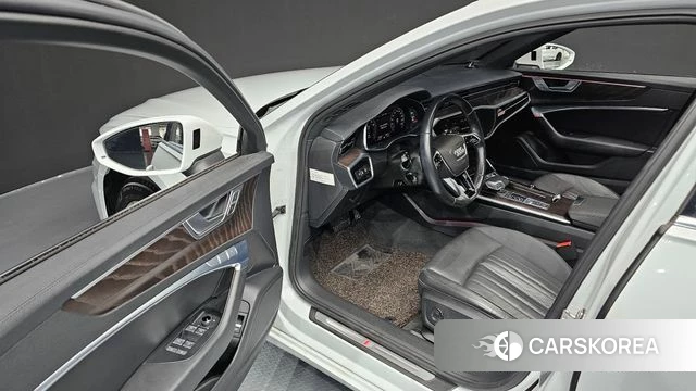 Audi A6 (C8) id 3820417 из Кореи 20