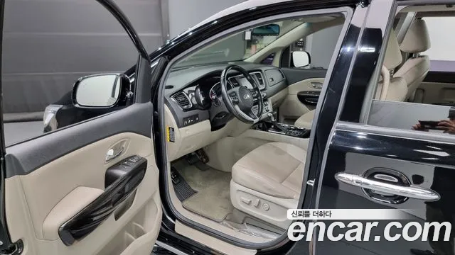 Kia The New Carnival id 2647312 из Кореи 20