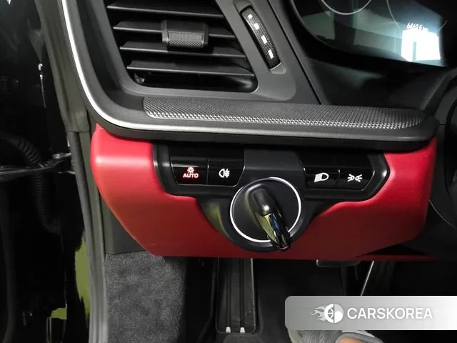 Porsche 911(992) id 3220178 из Кореи 20