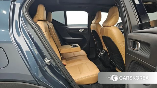 Volvo XC40 id 4567887 из Кореи 33