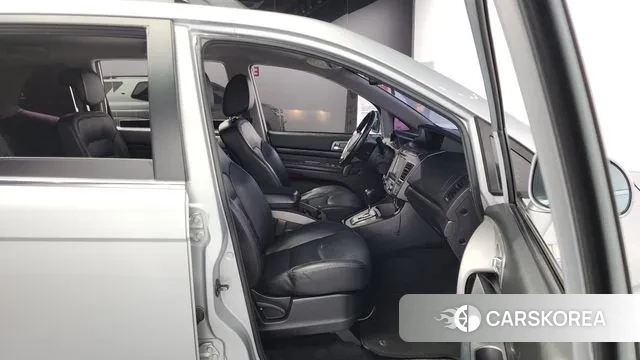 Ssangyong Korando Turismo id 3284458 из Кореи 20