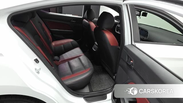 Hyundai Avante AD id 4865627 из Кореи 30