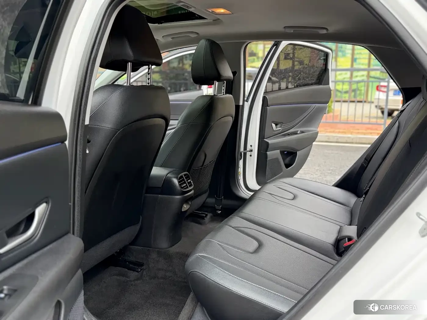 Hyundai Elantra id 4559717 из Китая 18