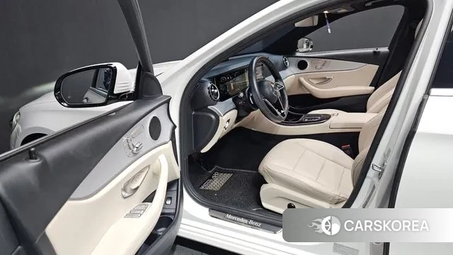 Mercedes-Benz E-Class W213 id 3626007 из Кореи 20