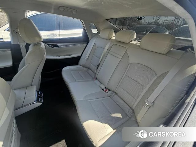 Hyundai The New Grandeur IG Hybrid id 3904304 из Кореи 16