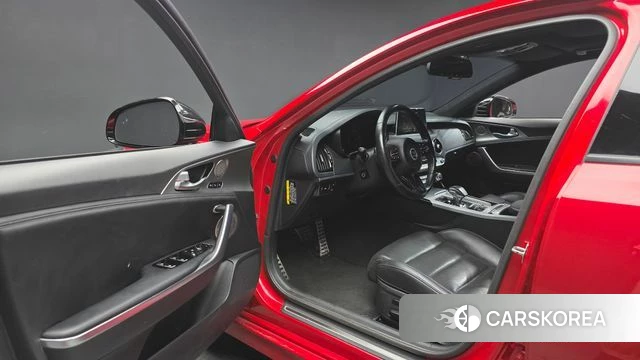 Kia Stinger id 4356850 из Кореи 36
