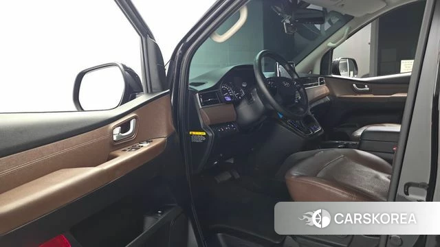 Hyundai The New Grand Starex id 4536632 из Кореи 29
