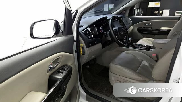 Kia The New Carnival id 4294835 из Кореи 31