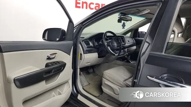 Kia The New Carnival id 3547622 из Кореи 20