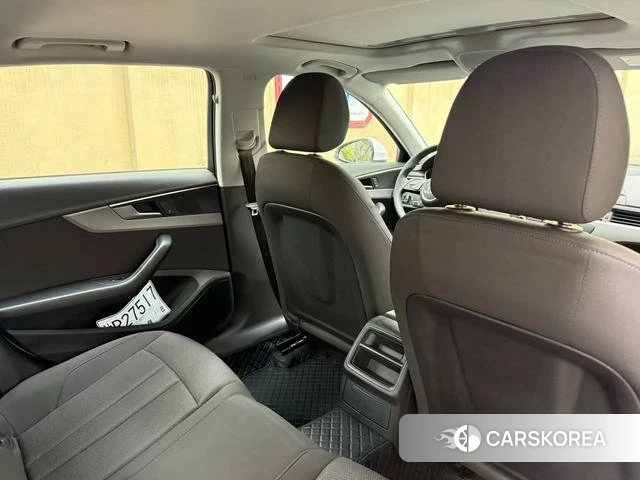 Audi A4L id 4238776 из Китая 12