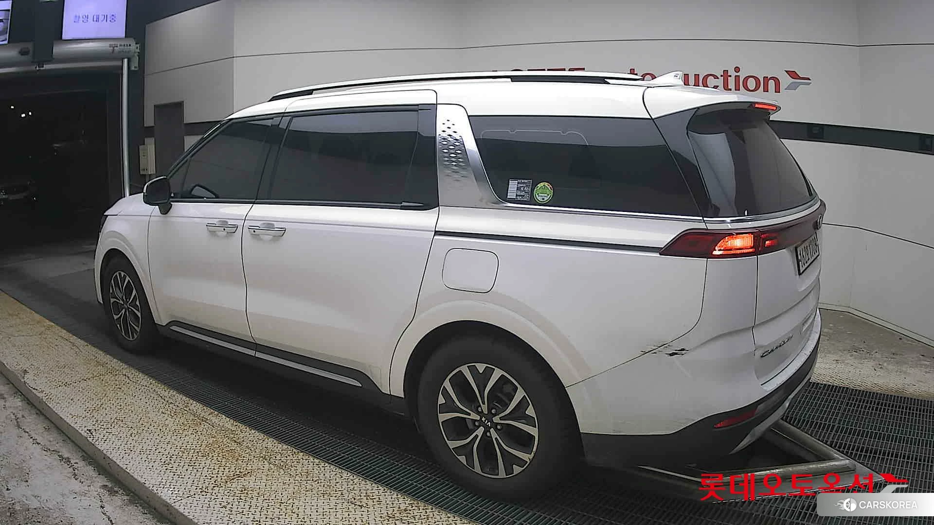 Kia Carnival id 4902373 из Кореи 38