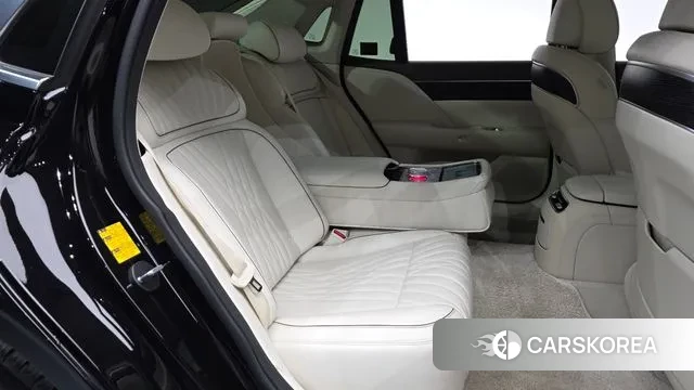 Genesis G90 (RS4) id 3436984 из Кореи 20