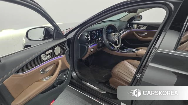 Mercedes-Benz E-Class W213 id 3923799 из Кореи 20