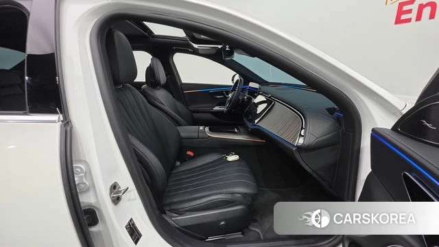 Mercedes-Benz E-Class W214 id 4554798 из Кореи 32