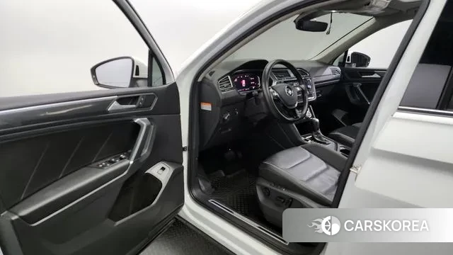 Volkswagen Tiguan Allspace id 2994784 из Кореи 20