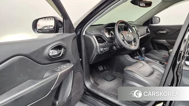 Jeep Cherokee (KL) id 3600258 из Кореи 20