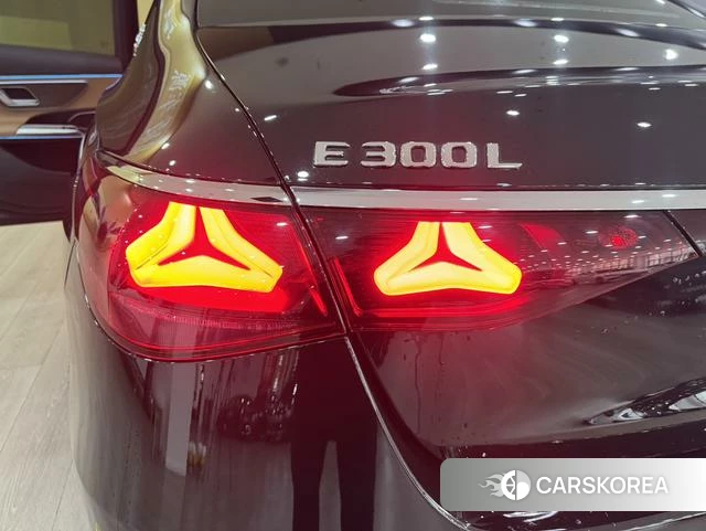 Mercedes-Benz E-class id 4256502 из Китая 23
