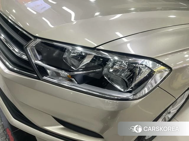 Volkswagen Bora id 4258262 из Китая 21