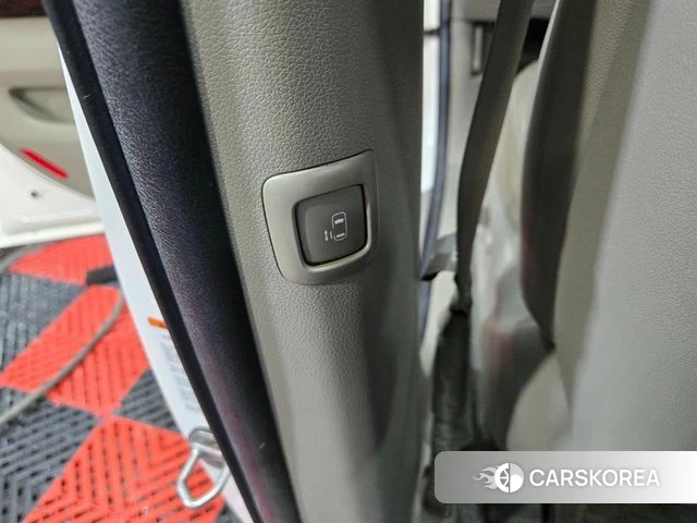 Kia The New Carnival id 4672775 из Кореи 20