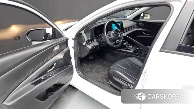 Hyundai Avante Hybrid (CN7) id 3311708 из Кореи 20