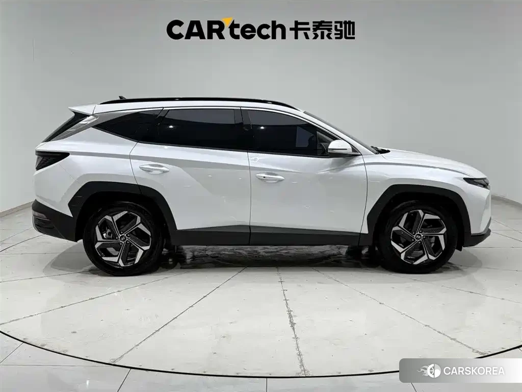 Hyundai Tucson id 4565326 из Китая 26