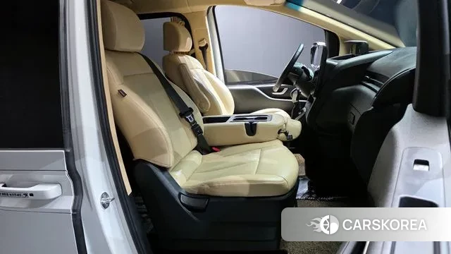 Hyundai Staria id 3620200 из Кореи 20