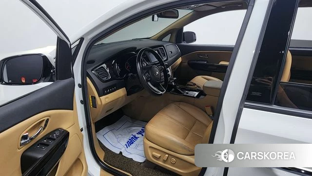 Kia The New Carnival id 4471696 из Кореи 20