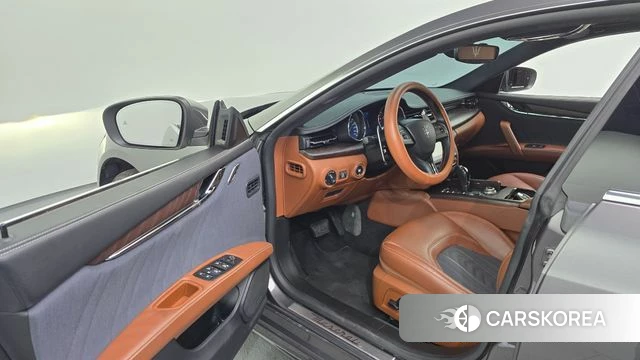 Maserati Quattroporte id 4776513 из Кореи 20