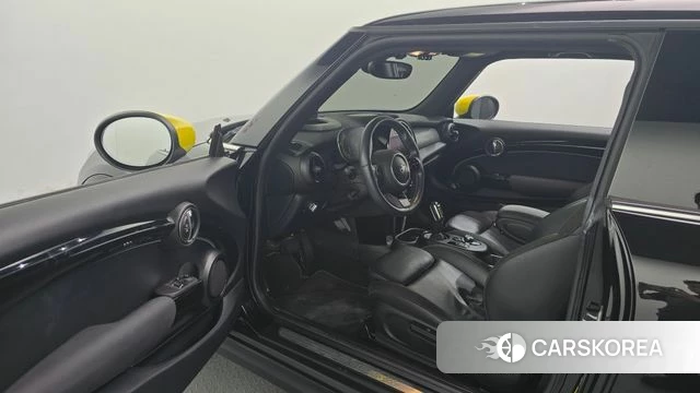 Mini Cooper Electric id 4848661 из Кореи 20