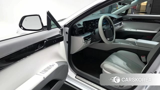 Hyundai Grandeur (GN7) id 3805275 из Кореи 20