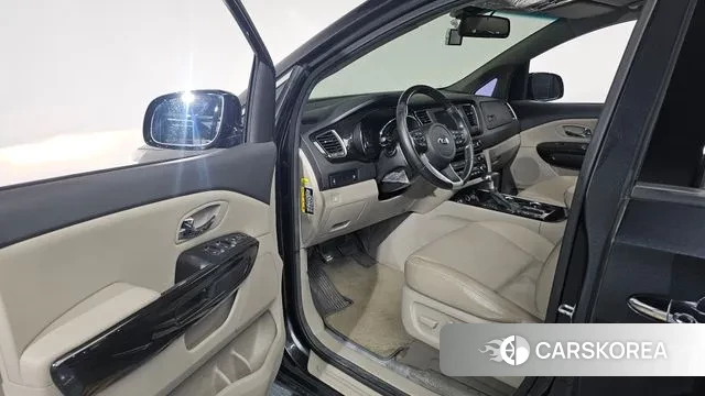 Kia The New Carnival id 3402977 из Кореи 20