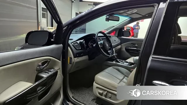 Kia The New Carnival id 3718785 из Кореи 20