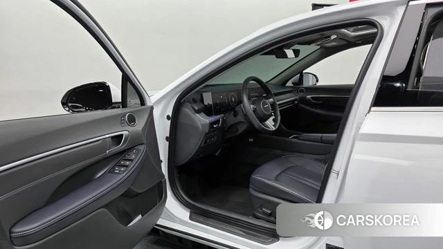 Hyundai Sonata D Edge (DN8) id 4280475 из Кореи 32