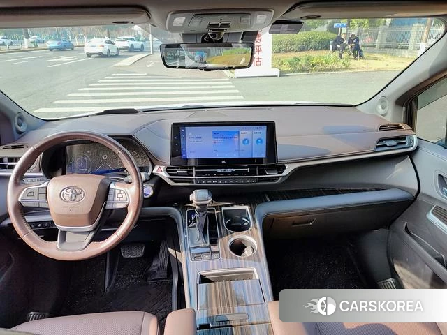Toyota Saina id 4261000 из Китая 10