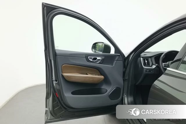 Volvo XC60 id 4254200 из Китая 24