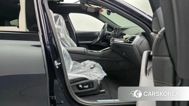 BMW X6 (G06) id 4279435 из Кореи 37