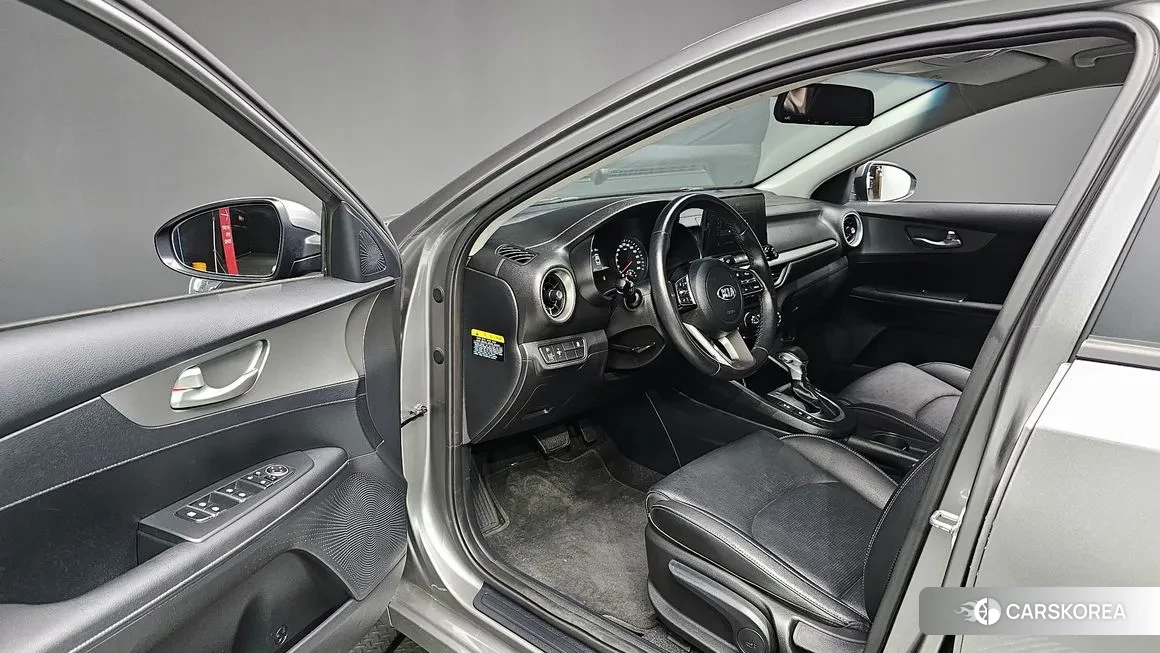 Kia Come New K3 id 1654978 из Кореи 20