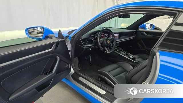 Porsche 911(992) id 4202696 из Кореи 20