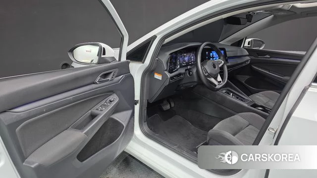 Volkswagen Golf 8th Generation id 4409522 из Кореи 20
