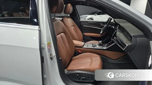 Audi A6 (C8) id 3561853 из Кореи 20