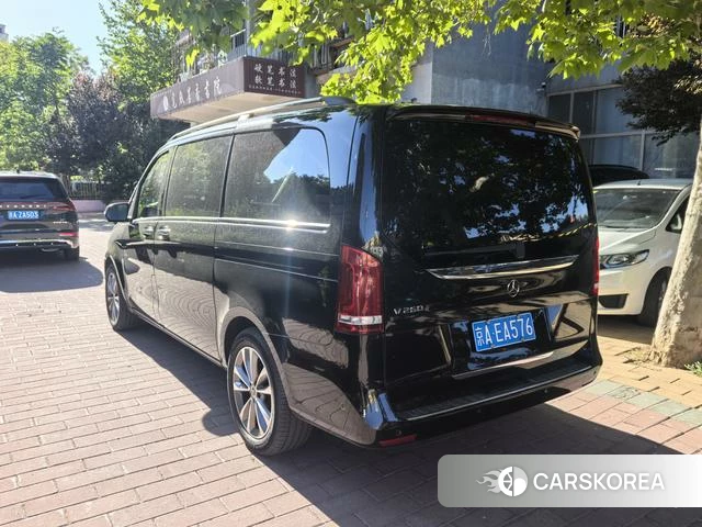 Mercedes-Benz V-class id 4297347 из Китая 12