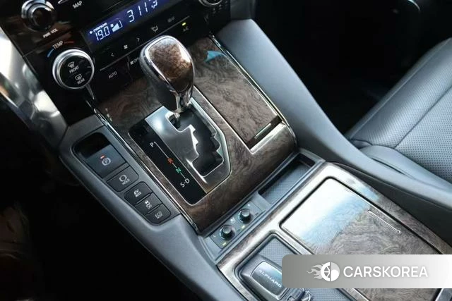 Toyota Elfa id 4297472 из Китая 10