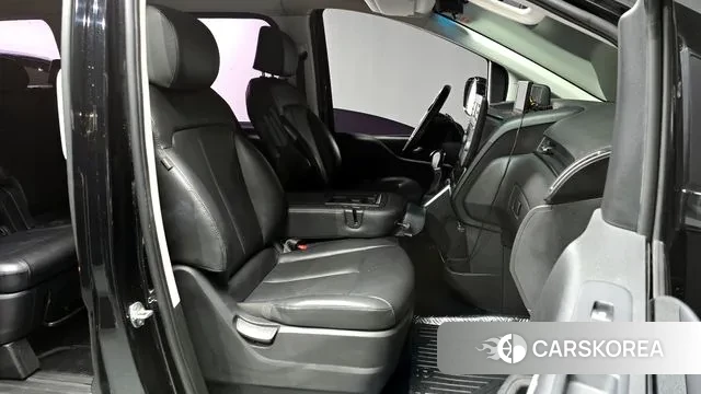 Hyundai Staria id 3534462 из Кореи 20